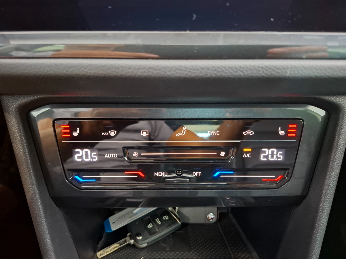 Volkswagen Tiguan 1.4 eHybrid 245 DSG6 Elegance Exclusive
