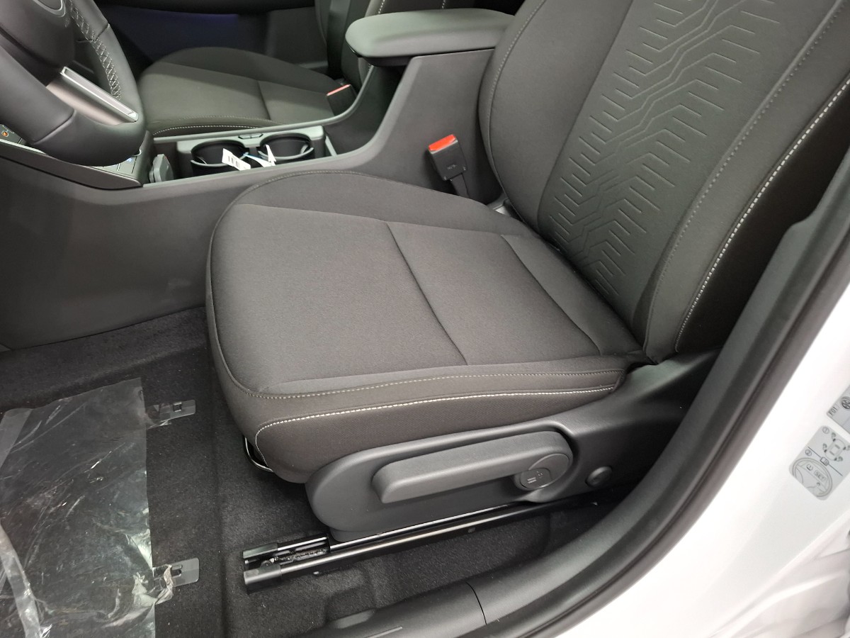 Hyundai Kona Comfort smart 65.4 KWH