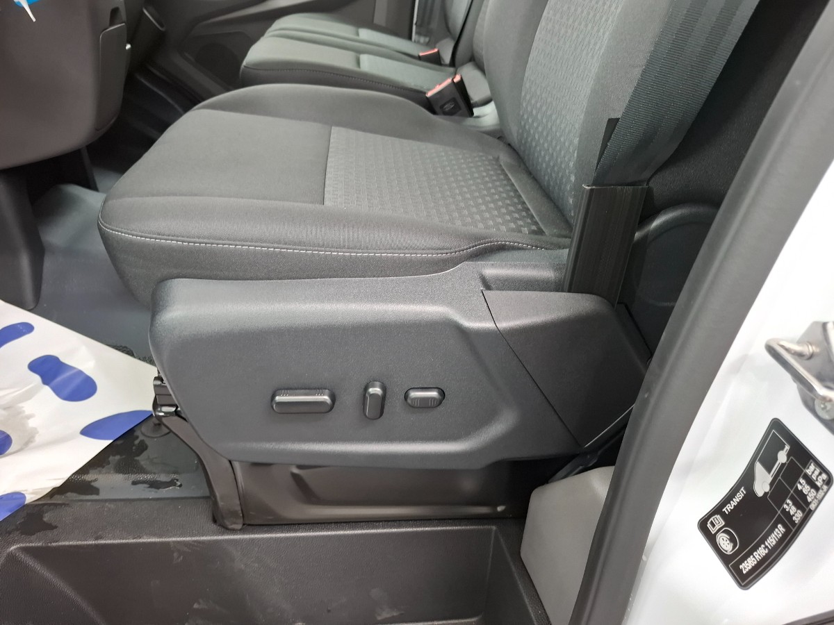 Ford Transit 350 L3H2 Trend 130PK FWD | SYNC4 NAVI | Trekhaak | Safety & Comfort | Laadr. besch. pakket | 270gr. deuren | NWP 44500 ex