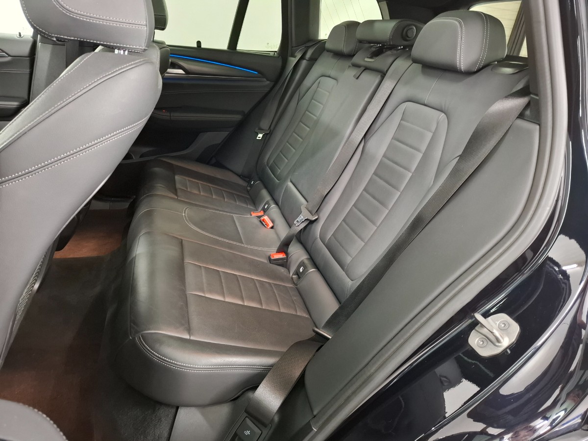 BMW X3 xDrive30e 292PK High Executive M-Sport Pano Schaalstoelen Head-up Harman Kardon