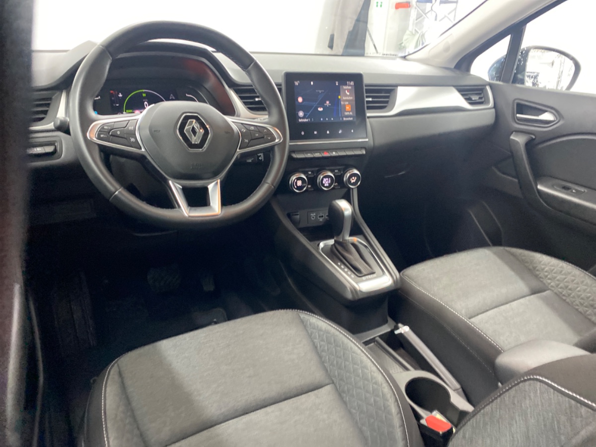 Renault Captur E-Tech Hybrid