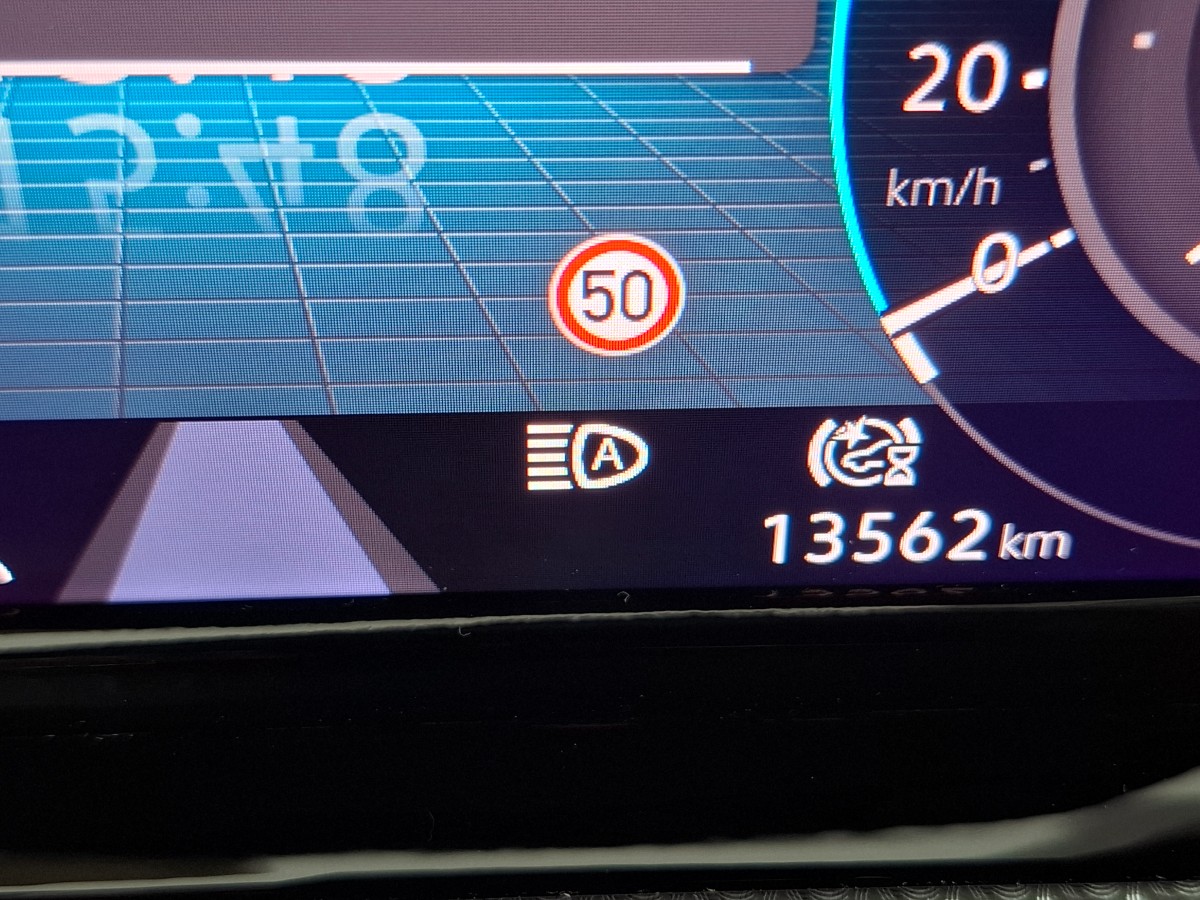 Volkswagen Golf 1.5 TSI DSG R-Line | LED Plus | Moonstone Grey