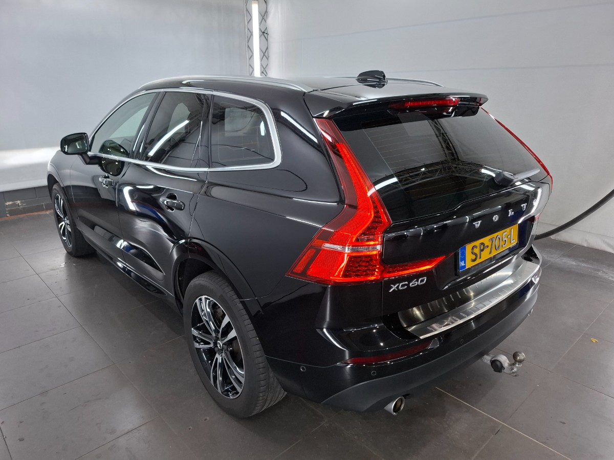 Volvo XC60 2.0 T5 Momentum