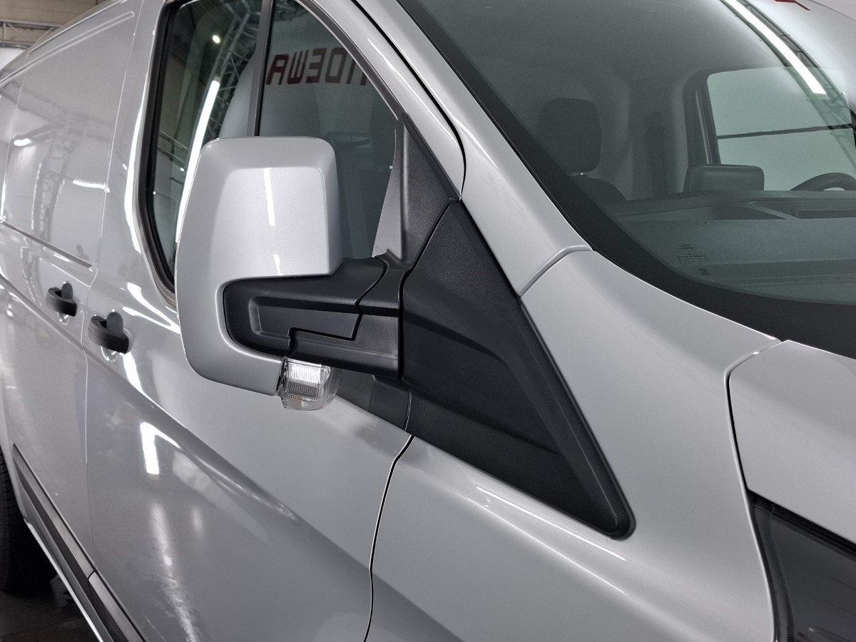 Ford Transit Custom L1H1 130PK Automaat | CarPlay PDC Camera