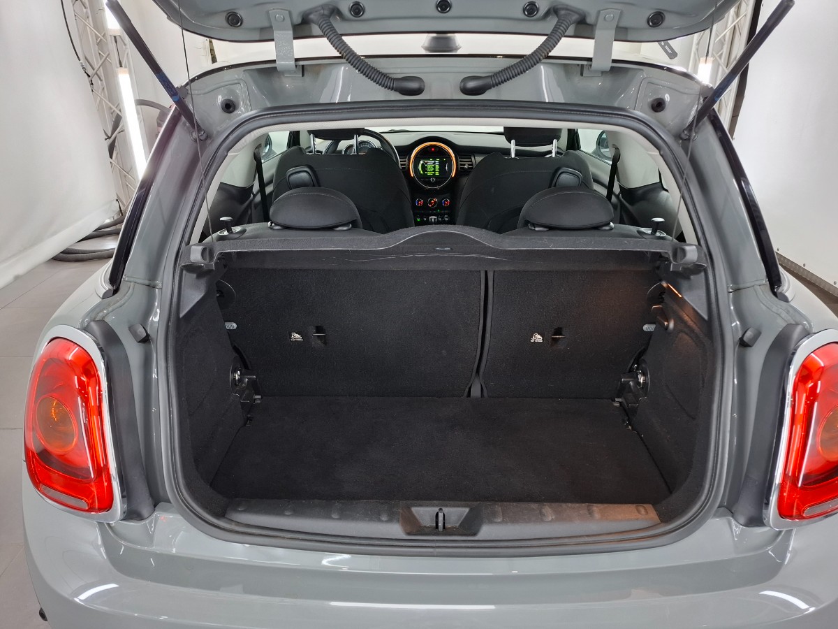 Mini Mini 1.5 Cooper Chili Business