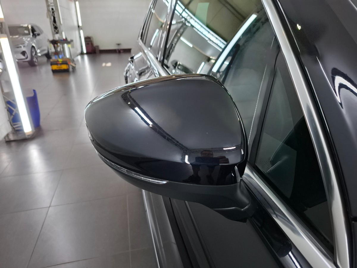 Volkswagen Tiguan 1.4 eHybrid 245 DSG6 Elegance Exclusive