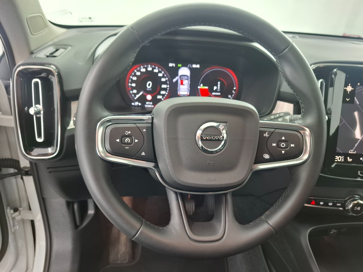 Volvo XC40 1.5 T4 Recharge Inscription Expr. |Stoelverwarming|ACC|