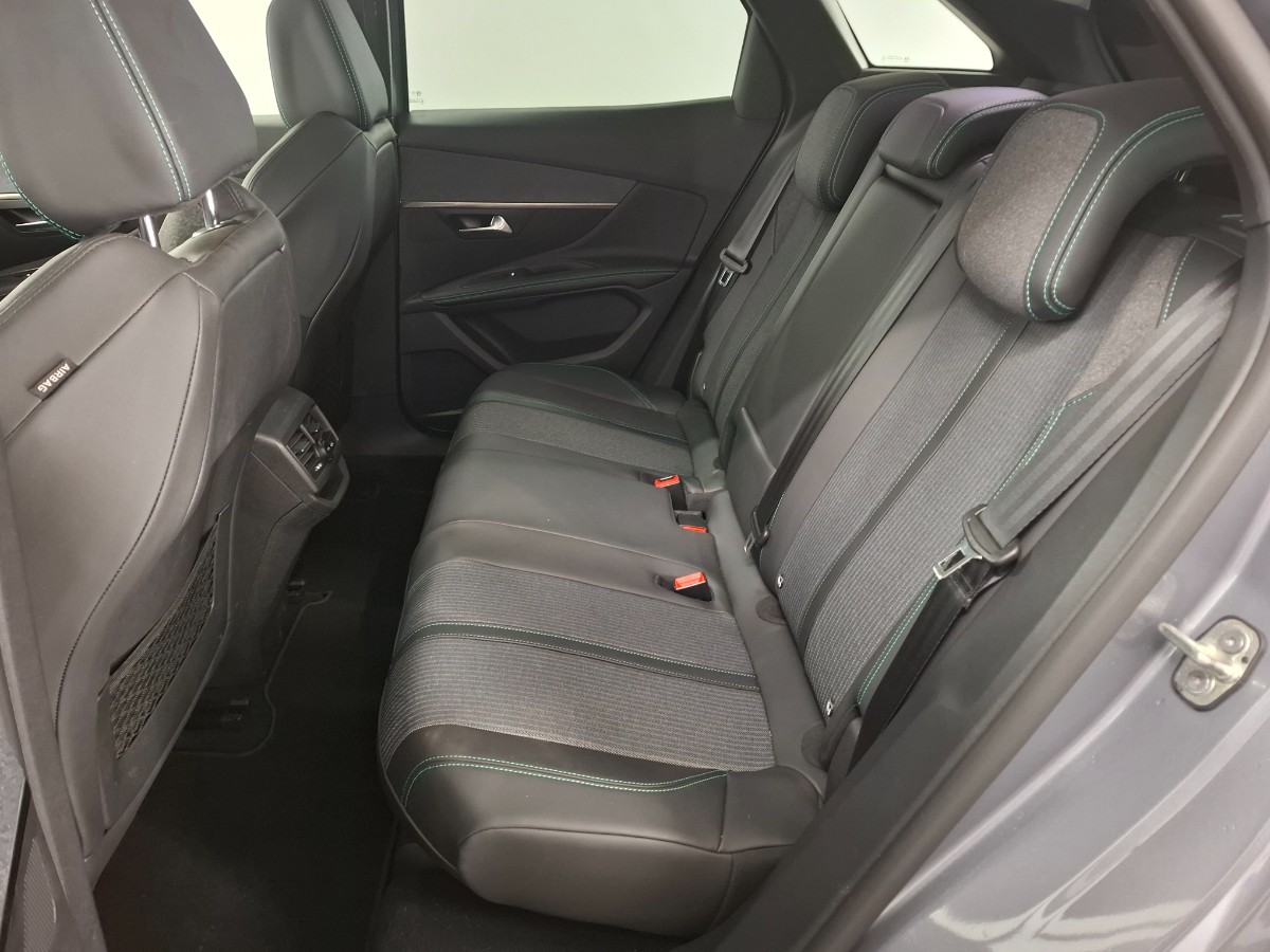 Peugeot 3008 1.2 Puretech 130 PK AUT Allure Pack Virtual Navi Camera