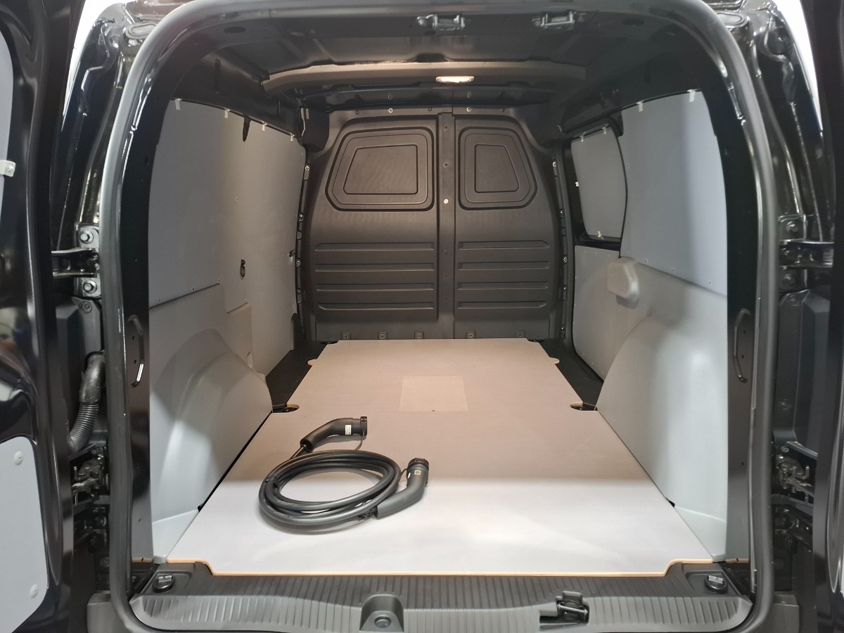 Renault Kangoo E-Tech Advance L2 44 kWh | Allseasons | Parkeerhulp en Navi | Betimmering | NWP 35700,-