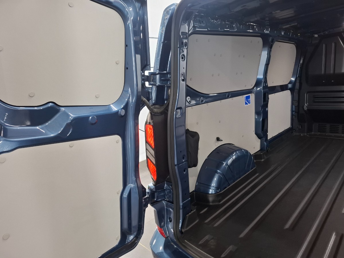 Ford Transit Custom 320 2.0 TDCI L2H1 Limited
