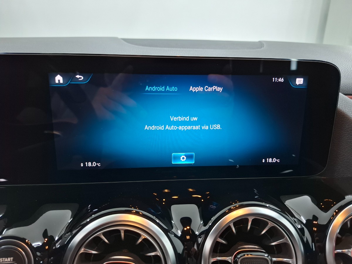 Mercedes-Benz GLA-klasse 250 e Business Solution AMG Sfeerverlichting Trekhaak 360 Cam