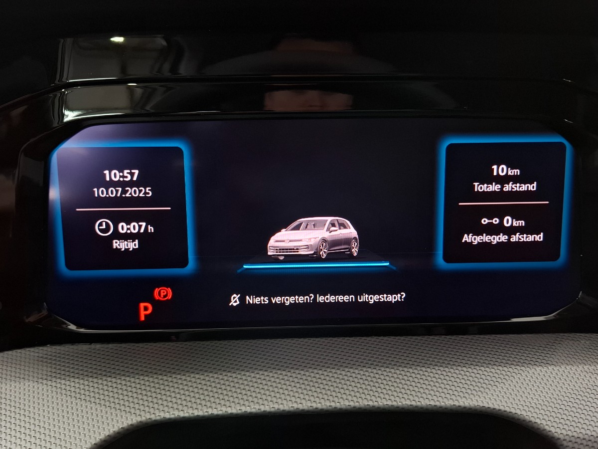 Volkswagen Golf Style 1.5 TSI eHybrid DSG | IQ LIGHT | LMV 18 Catania | Winterpakket | PURE WHITE