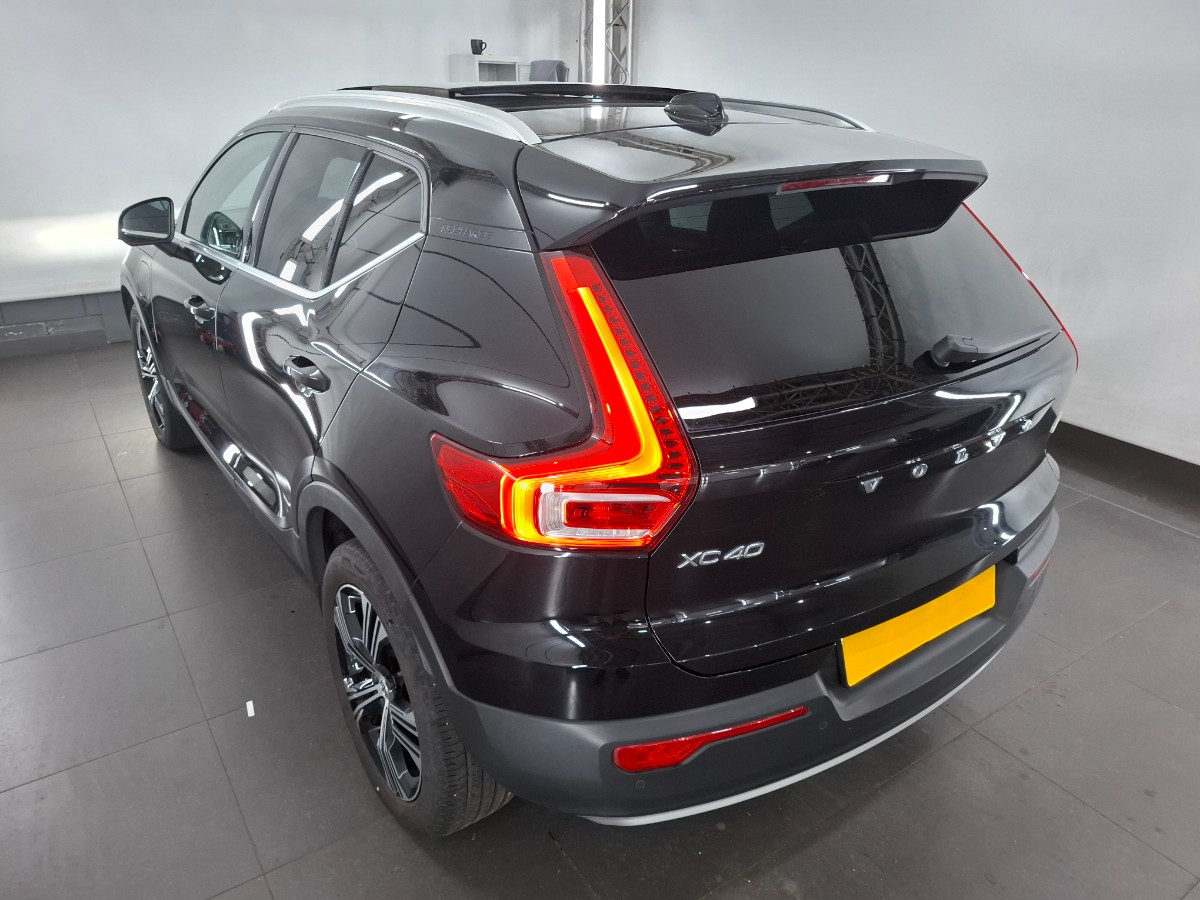 Volvo XC40 1.5 T4 Recharge Inscription |Stoelverwarming|Pano|H&K|