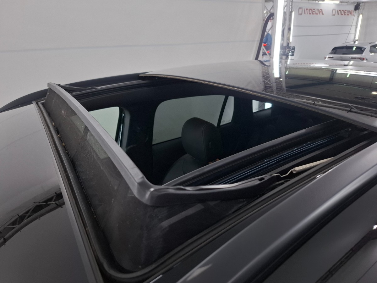 Mercedes-Benz GLA Klasse 250 e Bussiness Solution AMG Pano Sfeer Leder Night Pakket