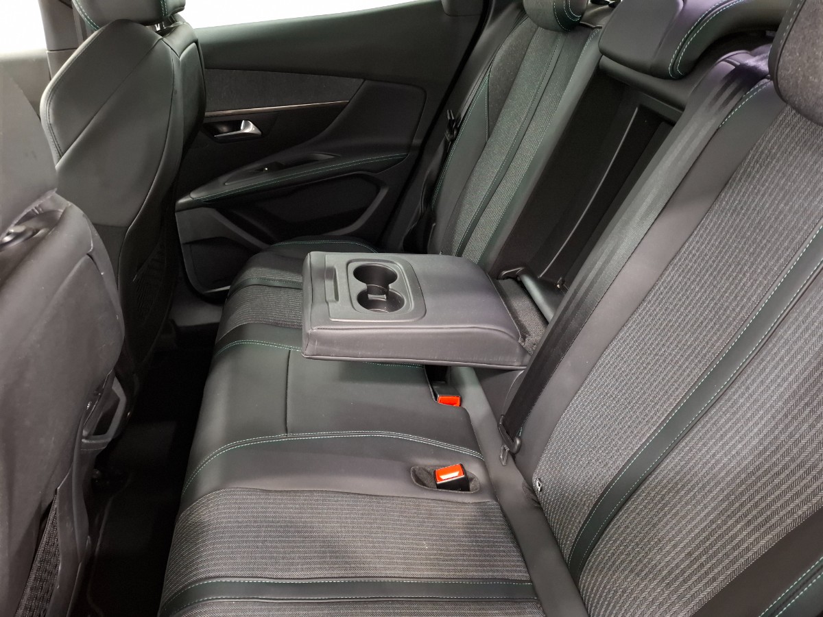 Peugeot 3008 Hybrid 225 Allure Pack 1.6 PlugIn 225PK
