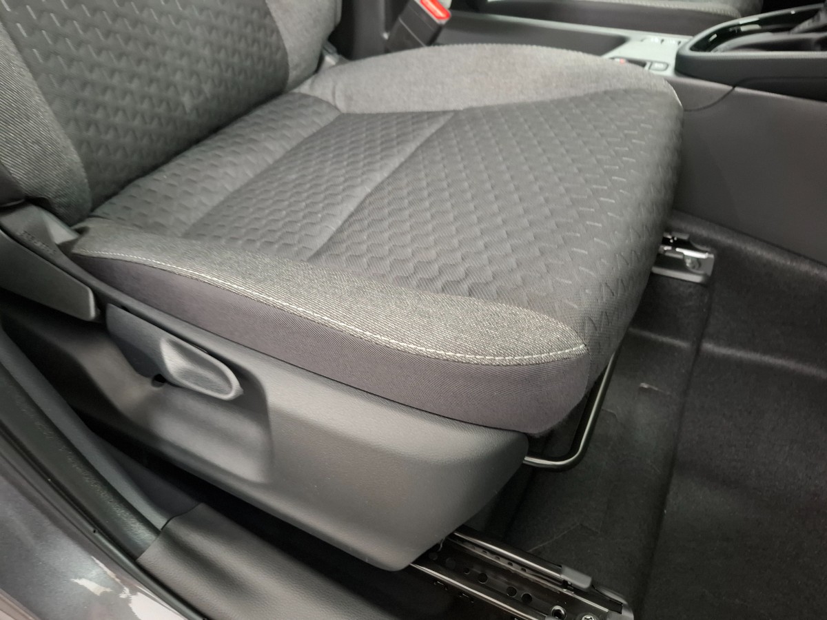 Toyota Yaris Cross 130pk teamplayer + winter + safety