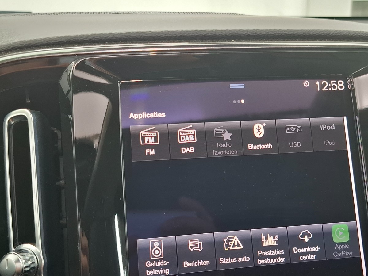 Volvo XC40 1.5 T4 Recharge Inscription |Stoelverwarming|Pano|H&K|