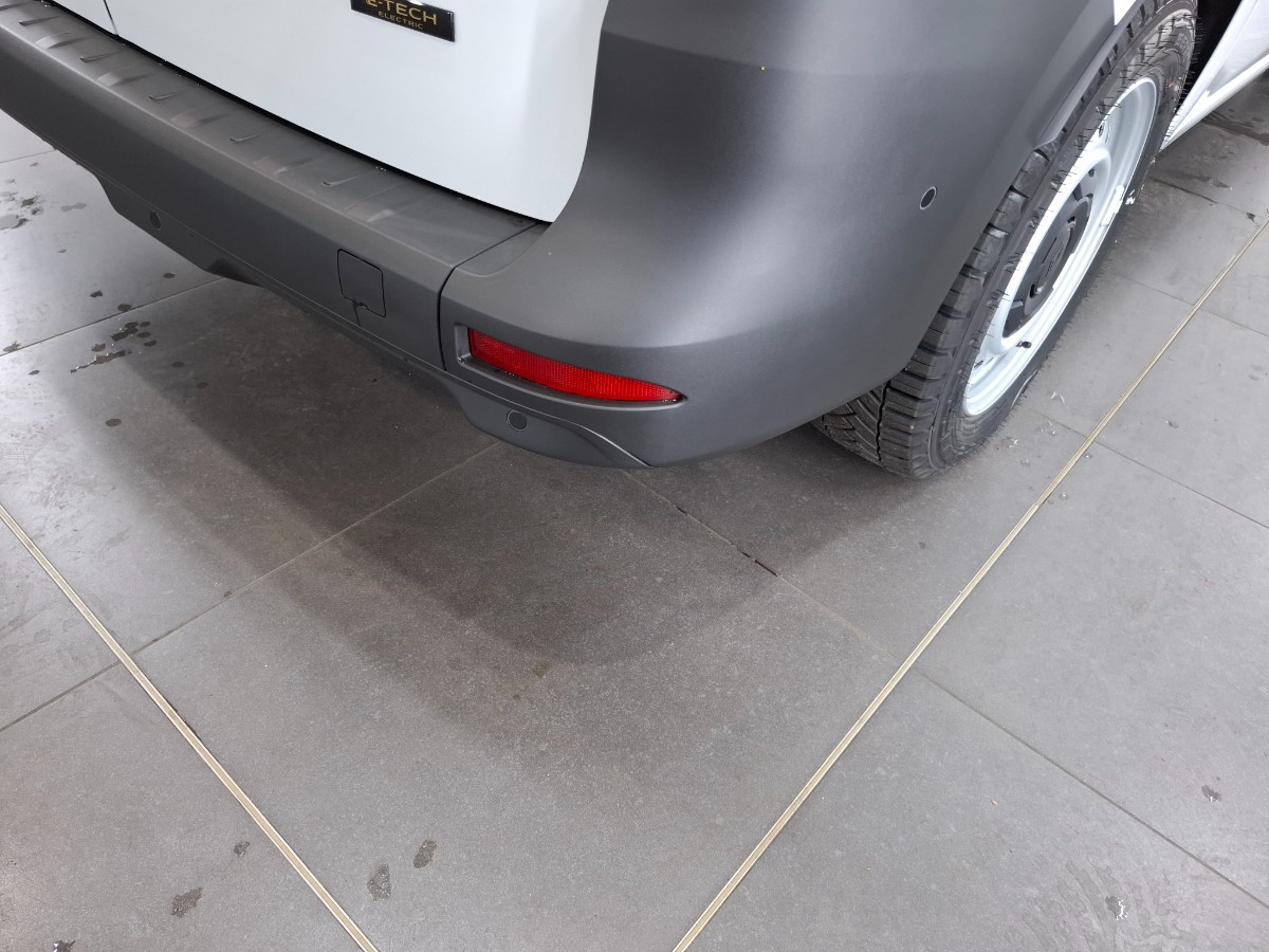 Renault Kangoo E-Tech Advance L2 44 kWh | Allseasons | Parkeerhulp en Navi | Betimmering | NWP 35200,-