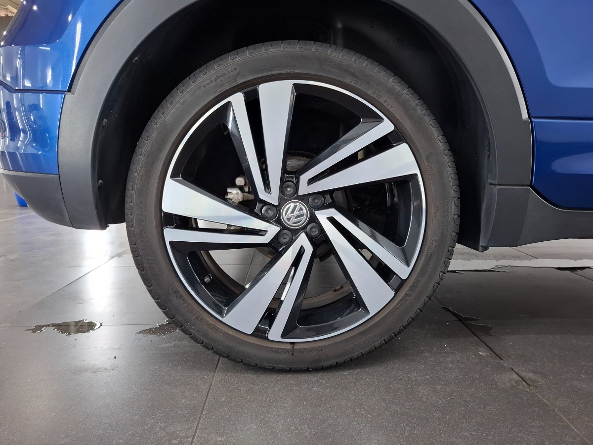 Volkswagen T-Cross 1.0 TSI Style Business R