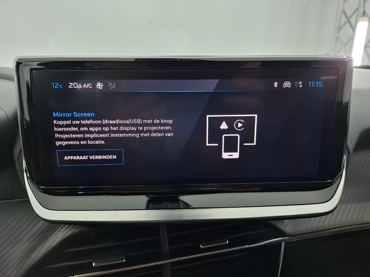 Peugeot 2008 1.2 PureTech 100 Allure