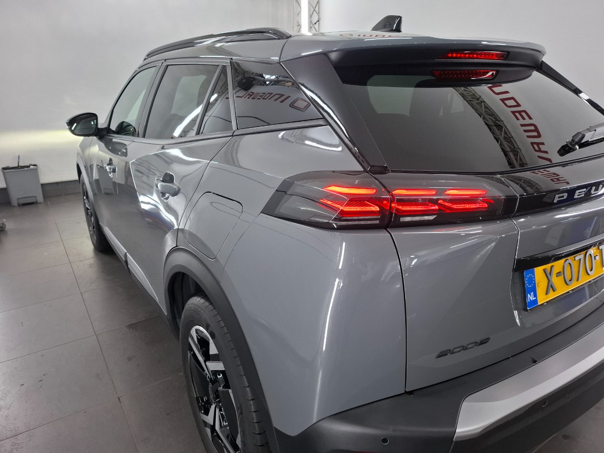 Peugeot 2008 1.2 PureTech 100 Allure