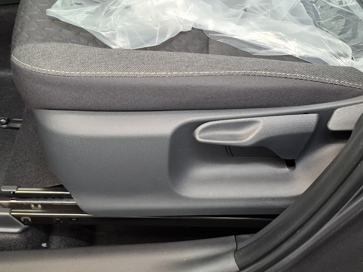 Toyota Yaris Cross 130pk teamplayer + winter + safety
