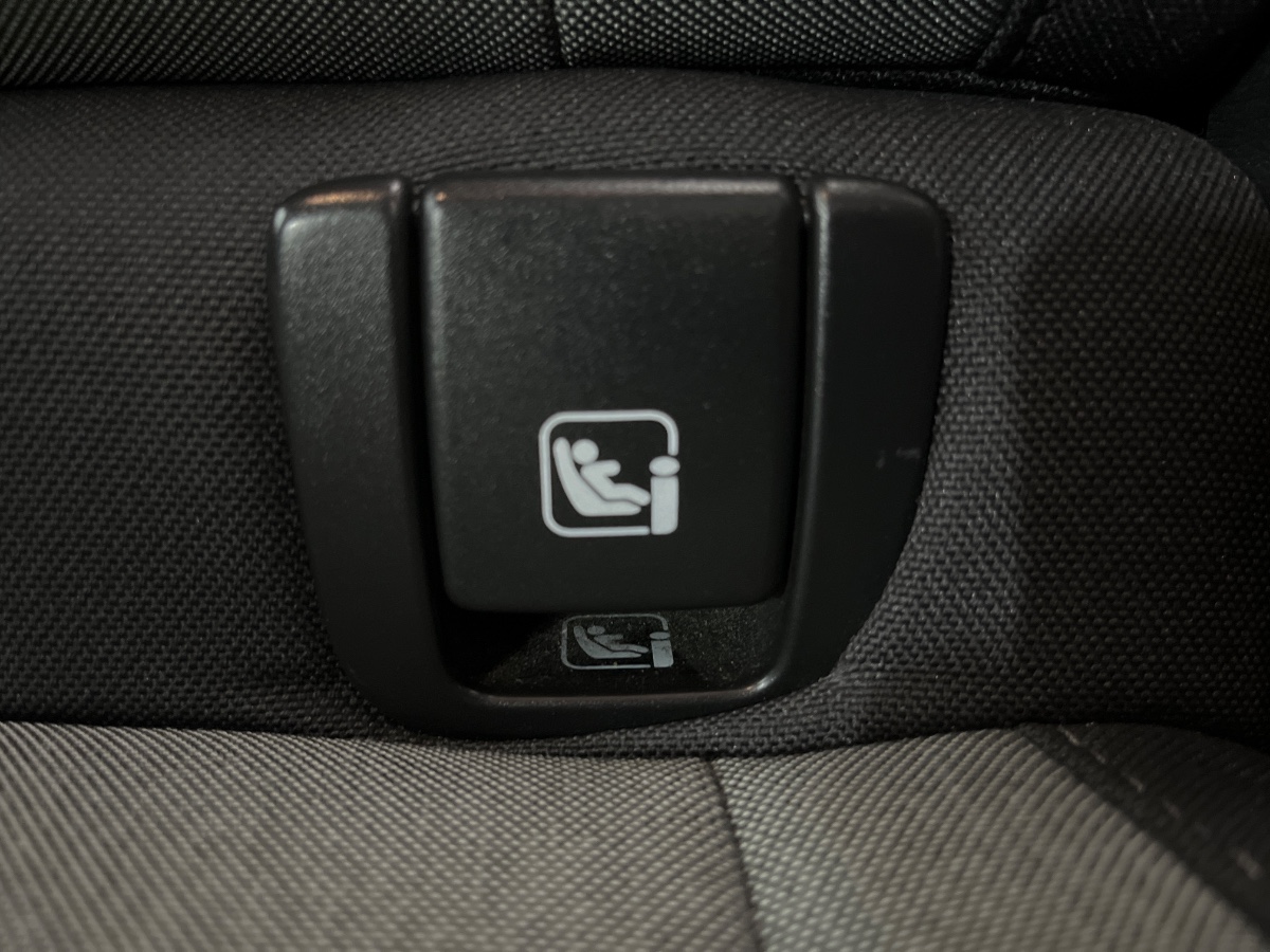Volvo XC40 T4 RECHARGE PLUG-IN AUTO CORE