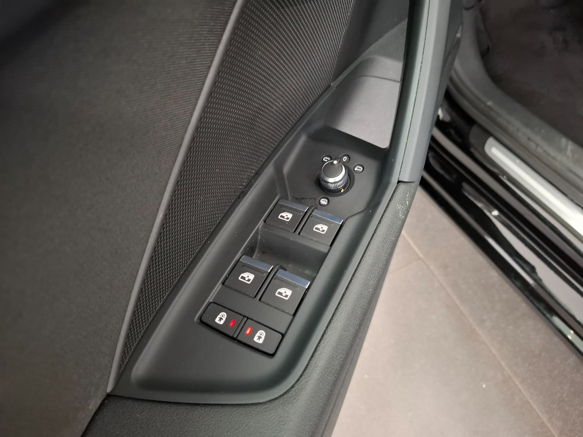 Audi A3 Sportback 35 TFSI S tronic Business edition 5D 110kW