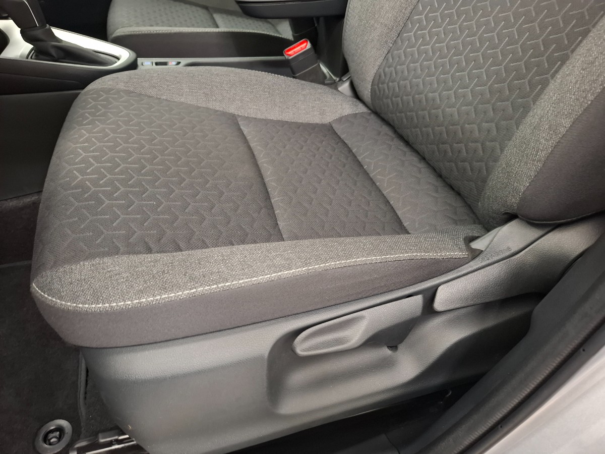 Toyota Yaris Cross 1.5 Hybrid Team D Winterpakket Navi/Smart Pakket