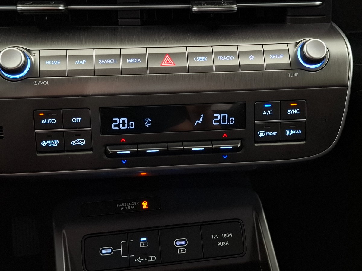 Hyundai Kona Comfort smart 48.4 KWH