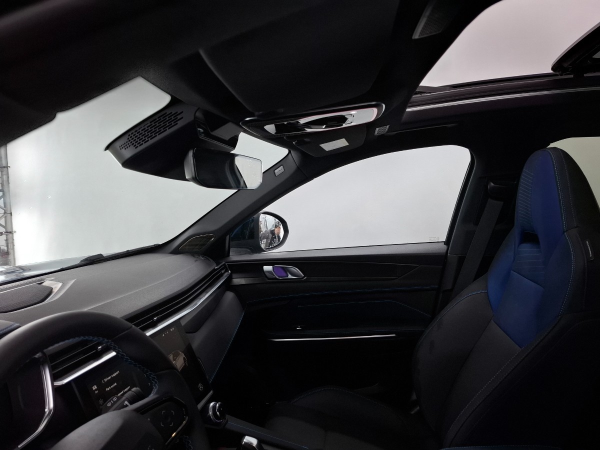 Lynk & CO 01 1.5 PHEV 261CH DCTH 7