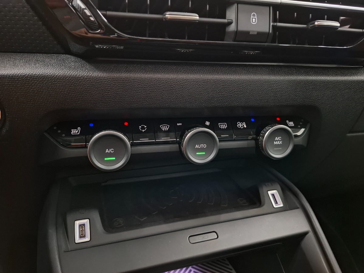 Citroen Ë-C4 Shine Pack Business 50 kWh