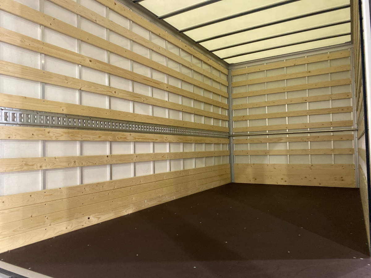 Iveco Daily NW MODEL | 40C18 3.0 Automaat Bakwagen met Laadklep