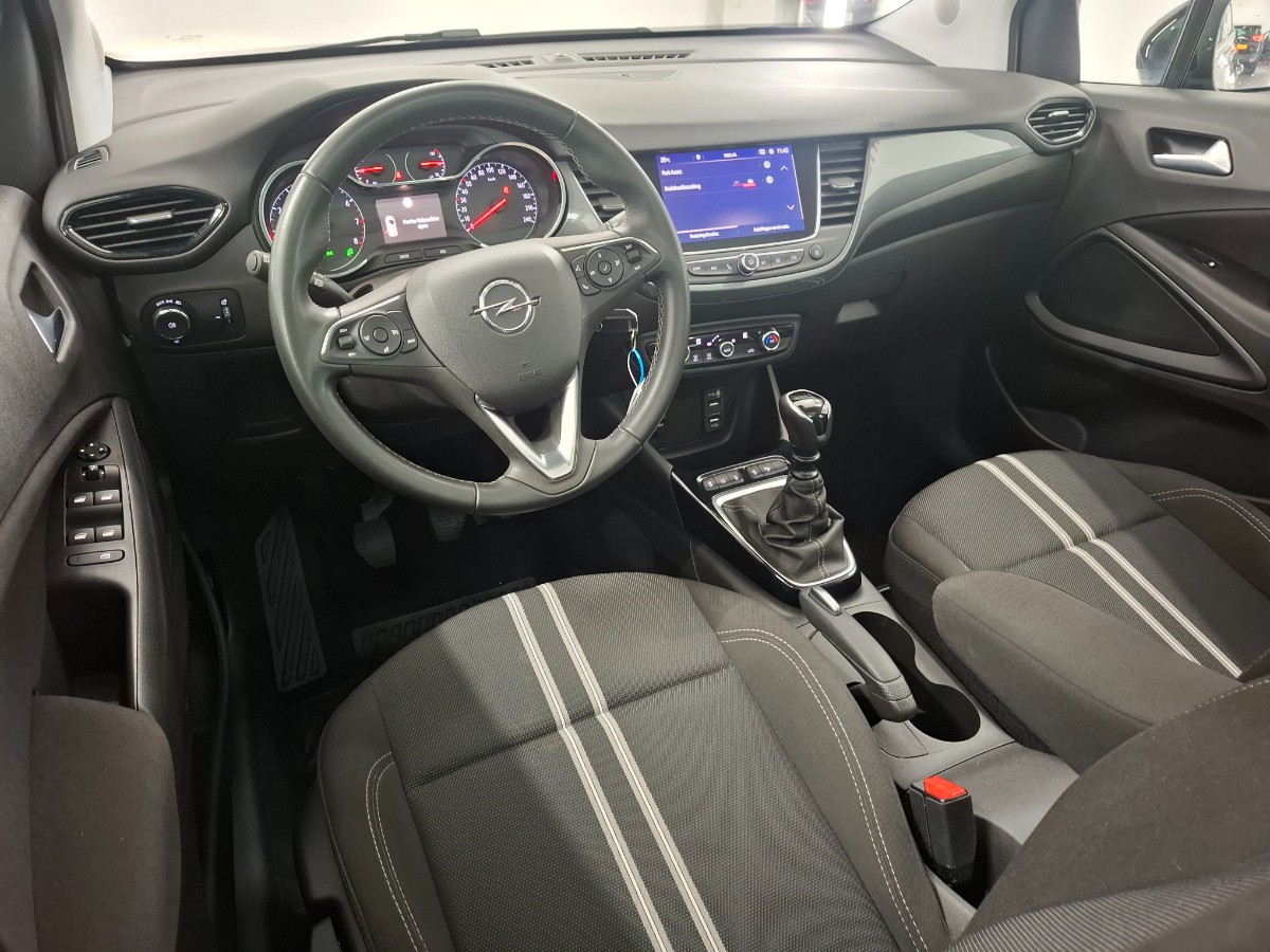 Opel Crossland X 1.2 Turbo Elegance