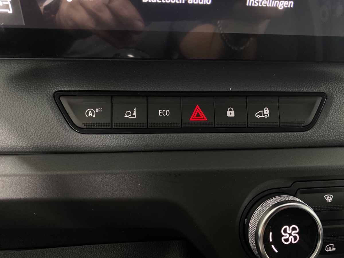 Renault Master L2H2 T35 Blue dCi 130 E06e advance – Gris Etoile