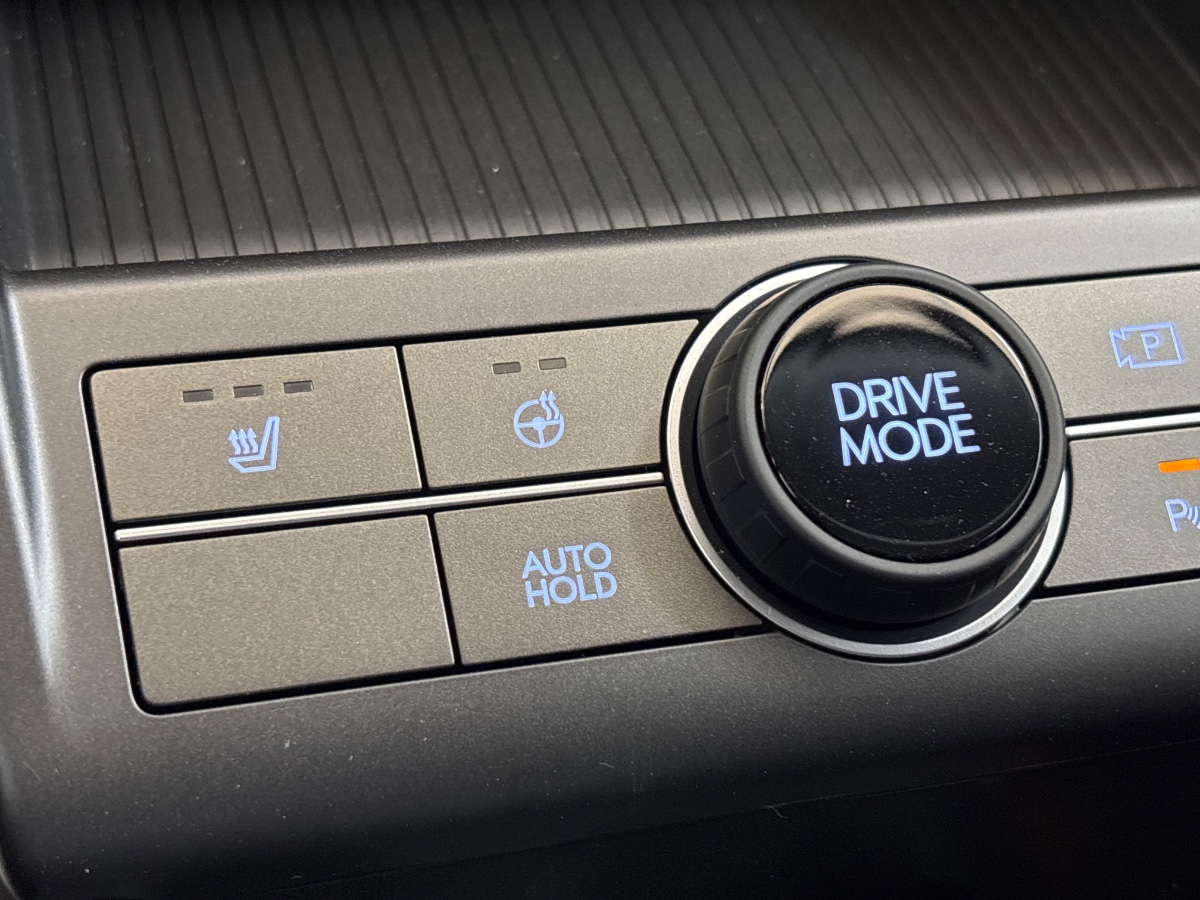 Hyundai Kona Comfort smart TT 65.4 KWH