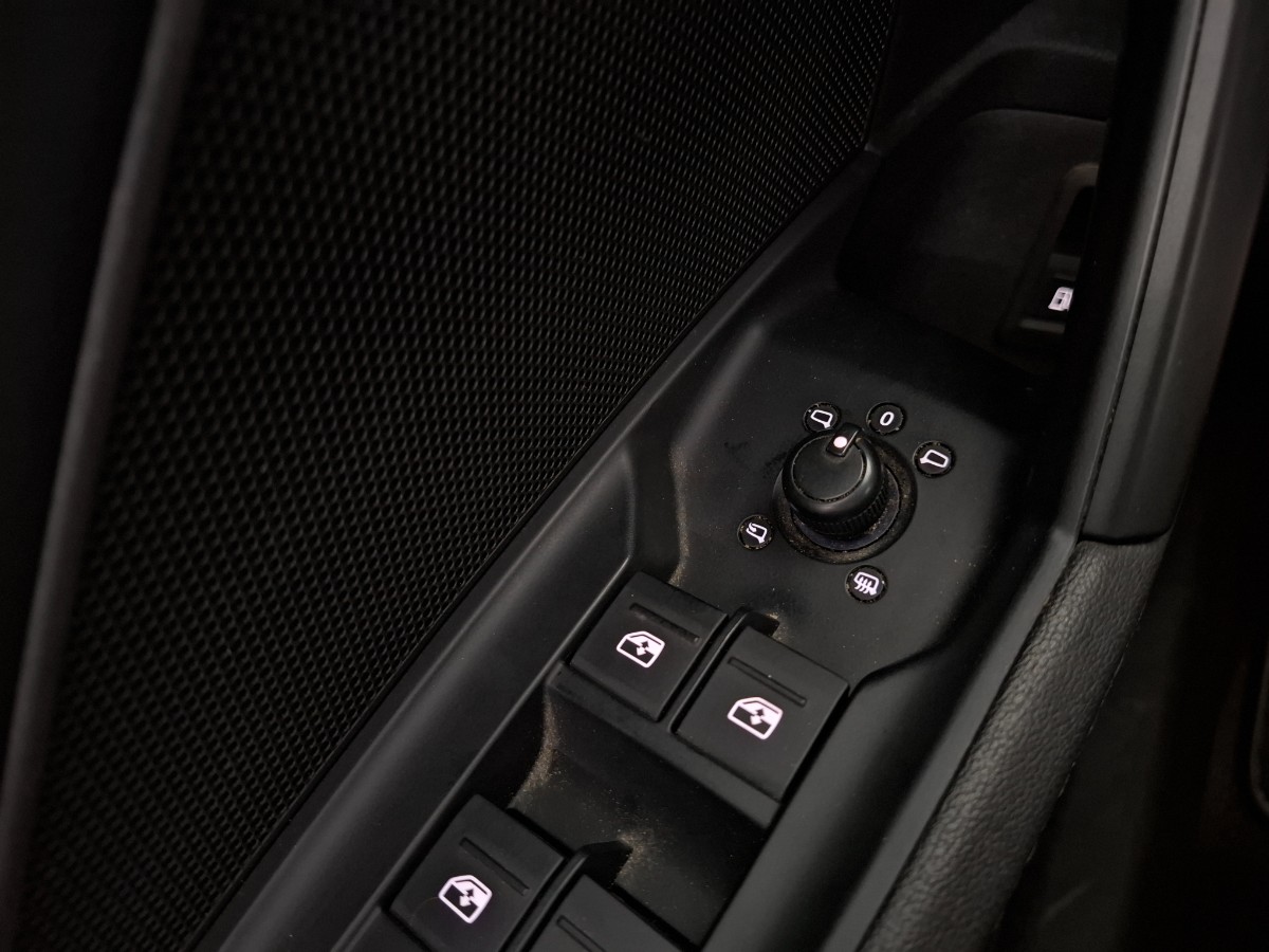 Audi A3 Sportback 40 TFSI e S-line B&O Trekhaak Keyless