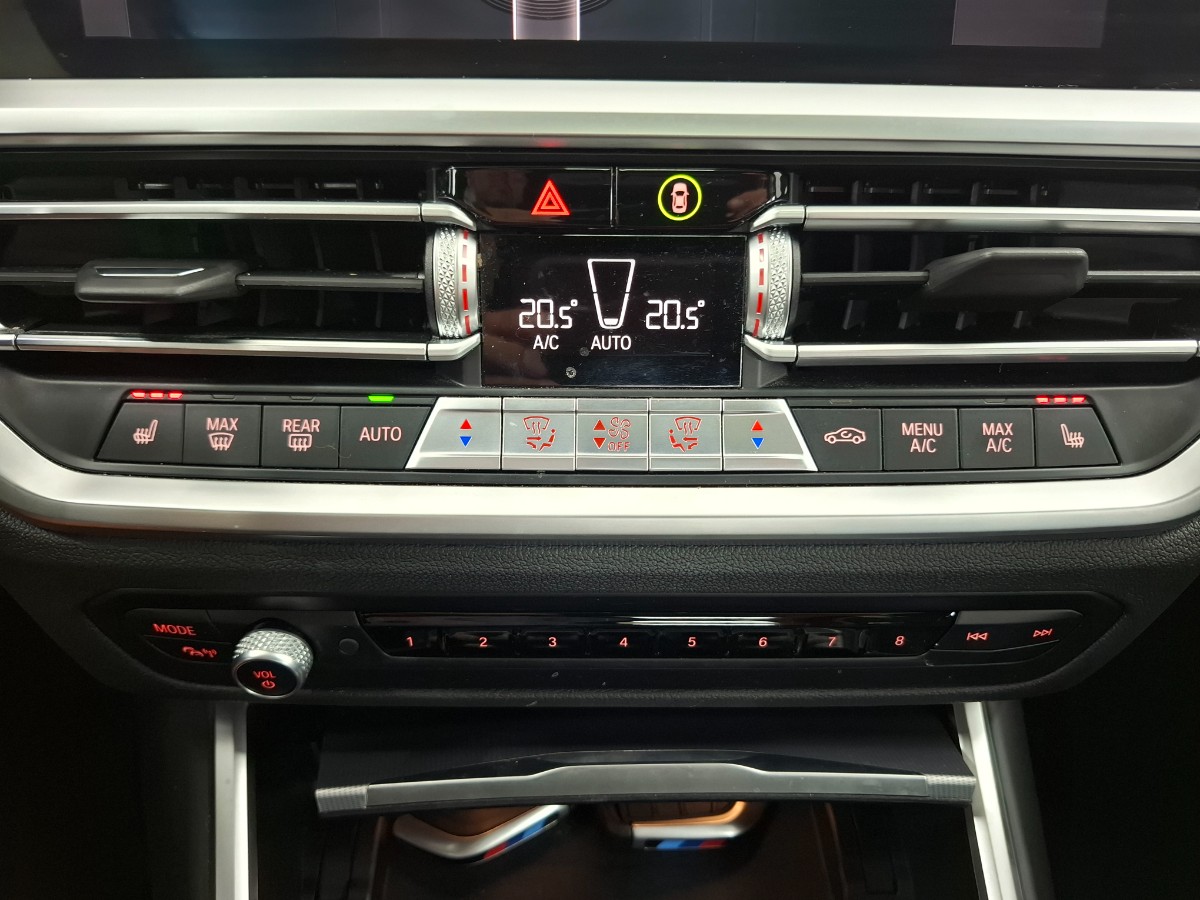BMW 3-serie 330e High Executive