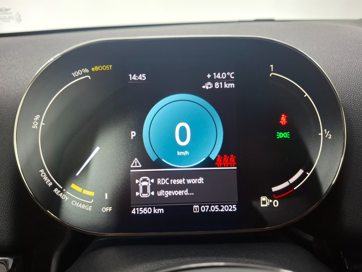 Mini Countryman Cooper S E ALL4 AT – Leder Stoelverwarming Navi – Moonwalk Grey