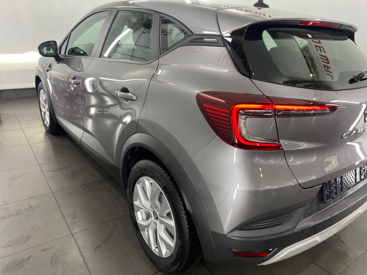 Renault Captur E-Tech Hybrid