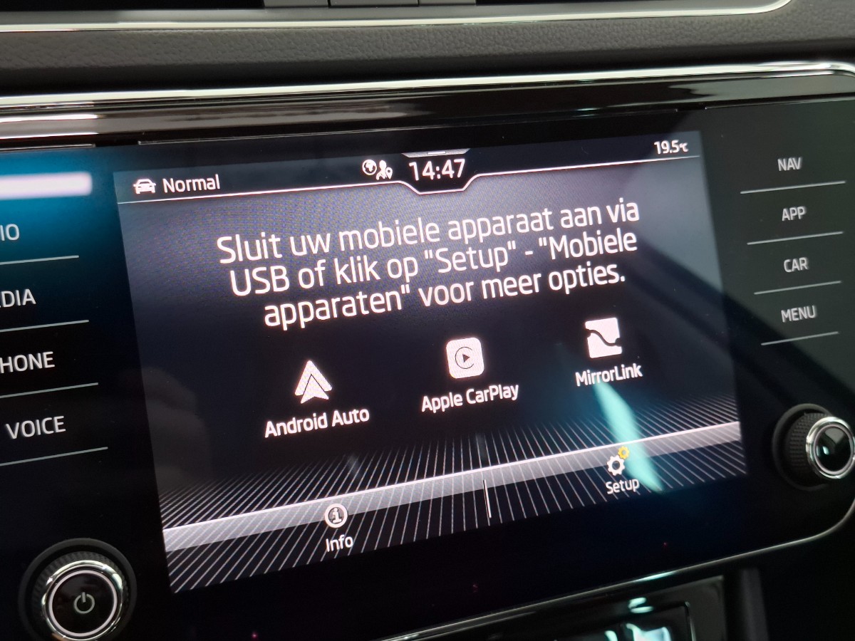 Skoda Superb Combi 1.4 TSI iV Business Edition Plus Plug In HYBRIDE PANO