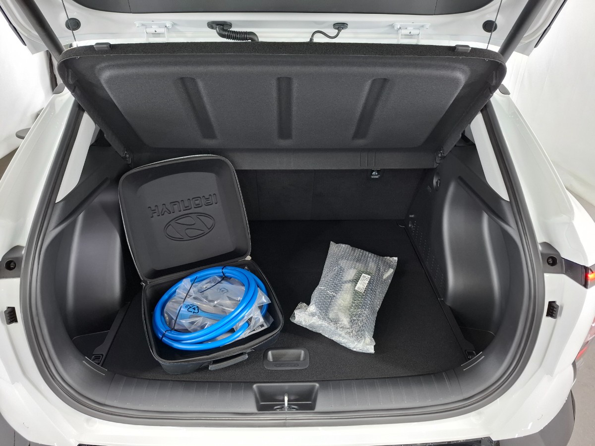 Hyundai Kona Comfort smart 65.4 KWH