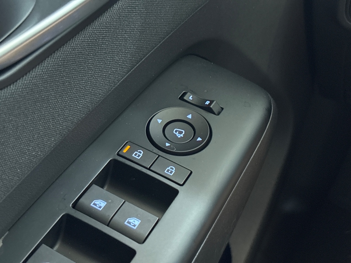 Hyundai Kona Comfort smart TT 65.4 KWH