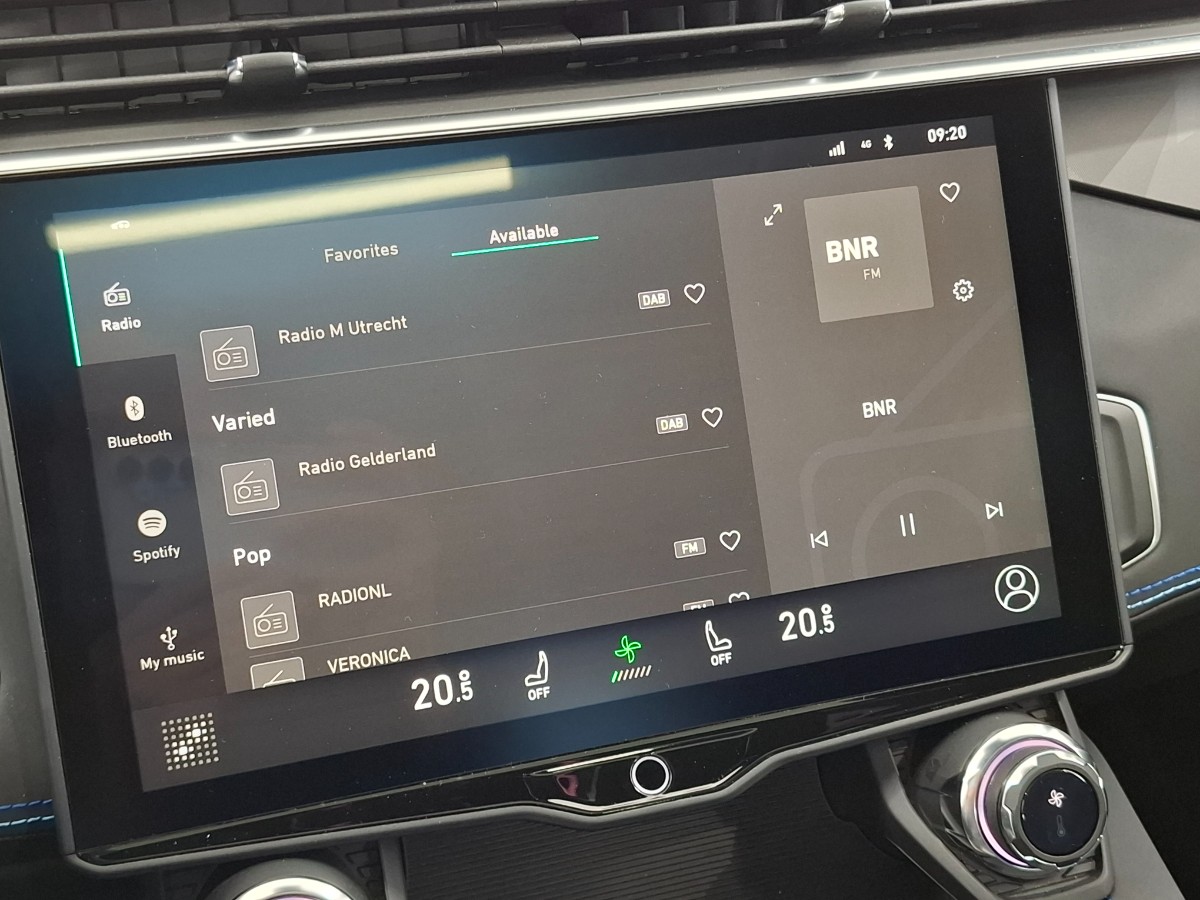 Lynk & CO 01 1.5 PHEV 261CH DCTH 7