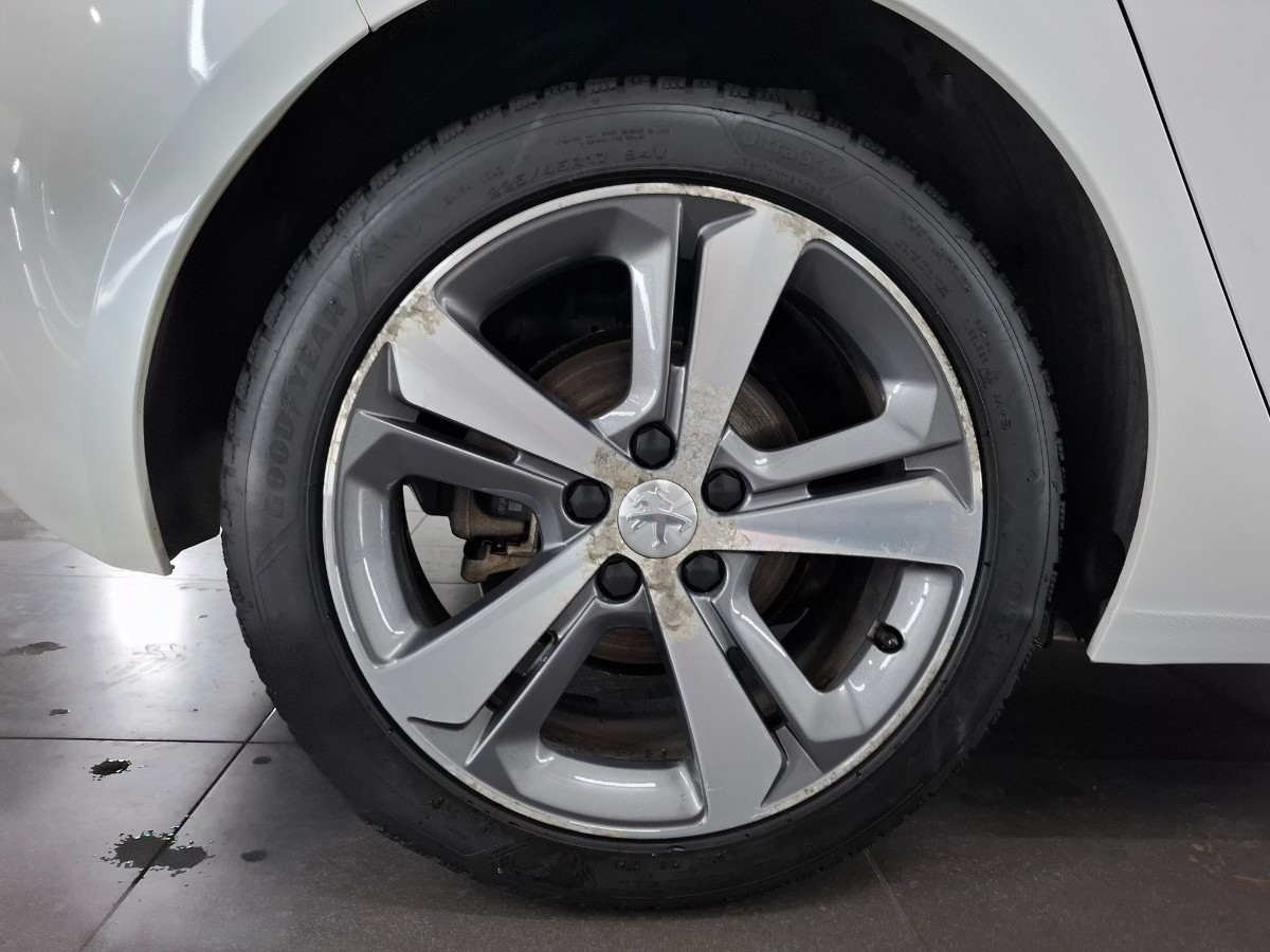Peugeot 308 1.5 BlueHDi Blue Lease Premium