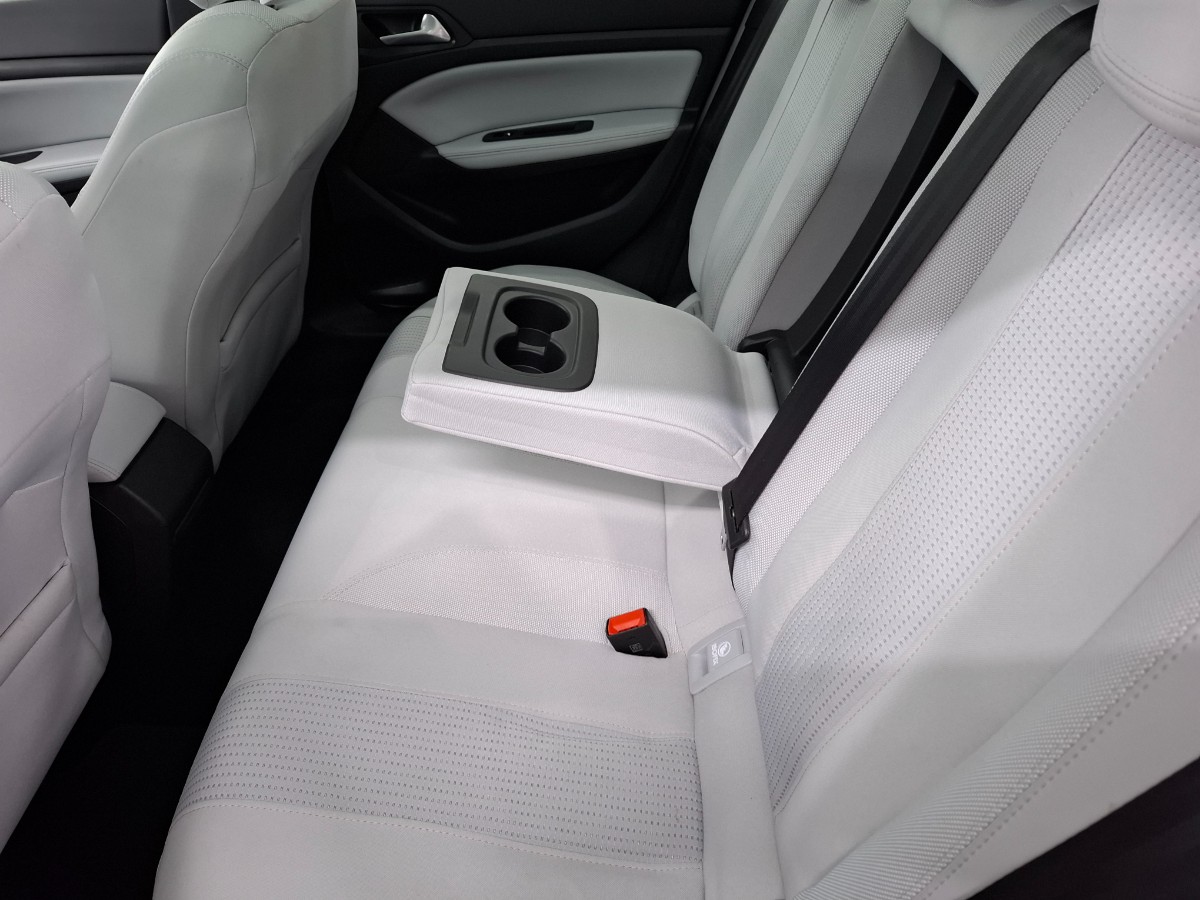 Peugeot 308 1.5 BlueHDi Blue Lease Premium