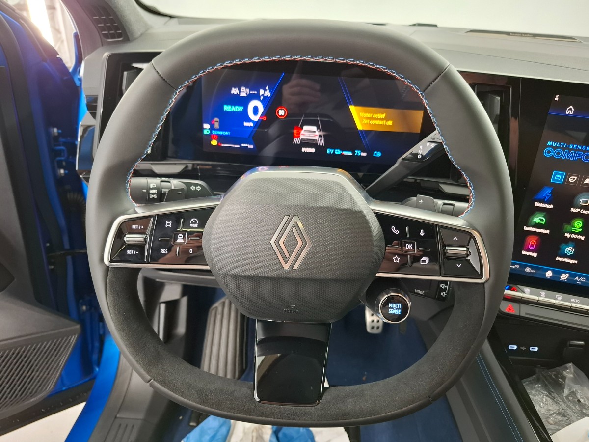 Renault Rafale atelier Alpine E-Tech 4×4 plug-in hybrid 300 Panoramadak Head-Up Display Pack Harman Kardon Head-Up Display