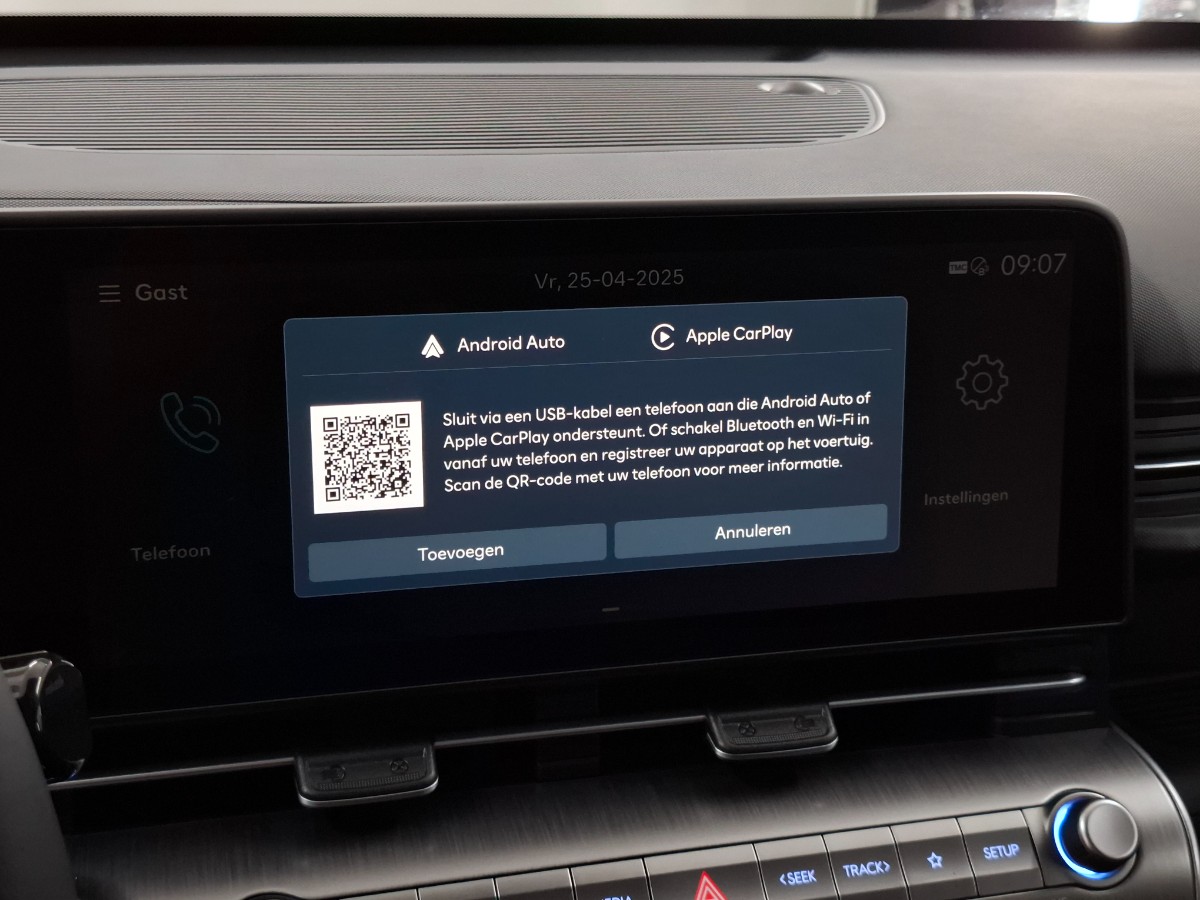 Hyundai Kona Premium TT 65.4 KWH Vol Leer Stoelverwarming Stoelverkoeling HUD