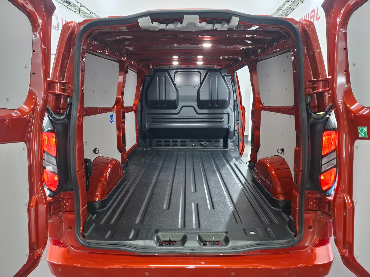 Ford Transit Custom Limited L2H1 320 | Driver P. Premium | THKVRB | 17 LMV | Stuurverw. | Draadloos laden | Dubb. Vergr.