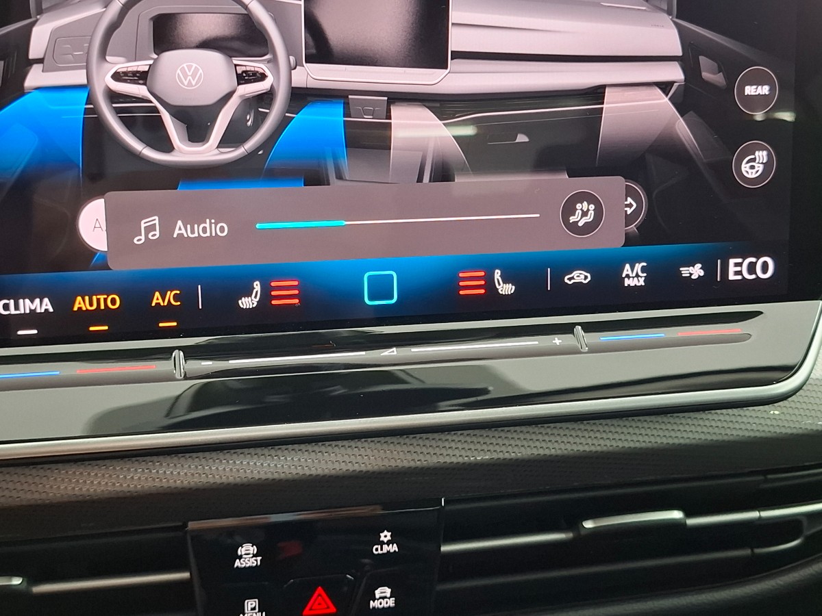 Volkswagen Golf Style 1.5 TSI eHybrid DSG | Zwart dak | IQ LIGHT | LMV 18 Catania | Winterpakket | PURE WHITE